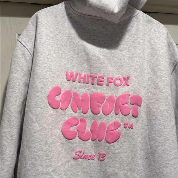 White Fox Boutique Gray Pink Logo Hoodie Boxy Cozy Oversized Warm Outdoor L/XL - Picture 5 of 13